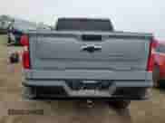 2025 Chevrolet Silverado 1500 z VIN 3GCUKHE81SG131512, wystawiony jako Copart lot #53326985 z przebiegiem 2 852 mil mil oraz Szkoda całkowita • Salvage title. Historia ofert i sprzedaży dostępna na DreamBid. Obrazek 6.