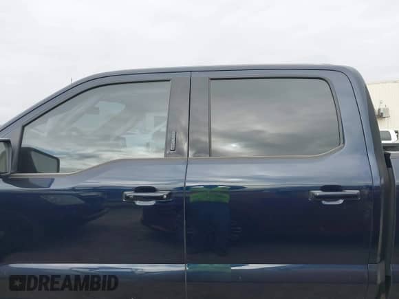 2023 Ford F-150 XL с VIN 1FTEW1E87PFB33760, выставлен на аукционе IAAI как лот 40964113 с пробегом 18 968 миль миль и . История ставок и продаж доступна на DreamBid. Изображение 14.