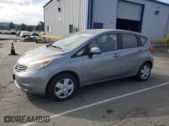 2014 Nissan Note S Plus with VIN 3N1CE2CP8EL394220, listed as a Copart auction lot 71083335 with 98,389 mi miles and Clean title. Bid and sale history available at DreamBid. Image 1.