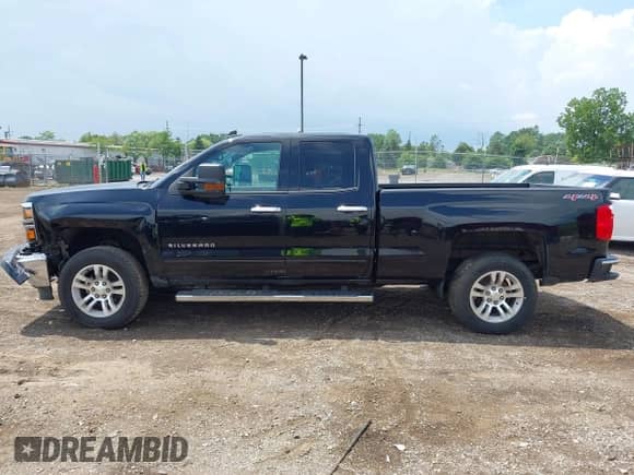 2015 Chevrolet Silverado 1500 LT с VIN 1GCVKREC1FZ191584, выставлен на аукционе IAAI как лот 42748746 с пробегом 156 923 миль миль и . История ставок и продаж доступна на DreamBid. Изображение 14.