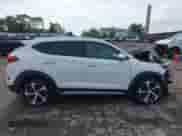 2018 Hyundai Tucson Value с VIN KM8J3CA29JU675168, выставлен на аукционе IAAI как лот 42987146 с пробегом Не указан миль и . История ставок и продаж доступна на DreamBid. Изображение 13.