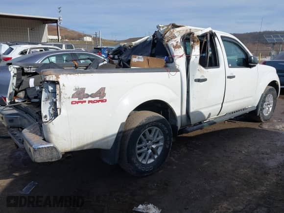 2016 Nissan Frontier SV with VIN 1N6AD0EV8GN703711, listed as a IAAI auction lot 41444646 with 178,409 mi miles and . Bid and sale history available at DreamBid. Image 4.