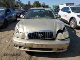 2004 Hyundai Sonata GLS z VIN KMHWF35HX4A971396, wystawiony jako Copart lot #75762914 z przebiegiem 280 608 mil mil oraz Szkoda całkowita • Salvage title. Historia ofert i sprzedaży dostępna na DreamBid. Obrazek 5.