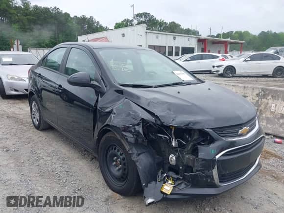 2018 Chevrolet Sonic LS с VIN 1G1JB5SH9J4126214, выставлен на аукционе IAAI как лот 42253300 с пробегом 84 727 миль миль и . История ставок и продаж доступна на DreamBid. Изображение 13.