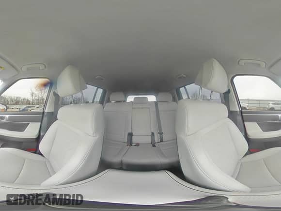 2024 Hyundai Santa Fe SEL с VIN 5NMP2DGL8RH054062, выставлен на аукционе Copart как лот 86816544 с пробегом 10 570 миль миль и Списание • Salvage title. История ставок и продаж доступна на DreamBid. Изображение 14.