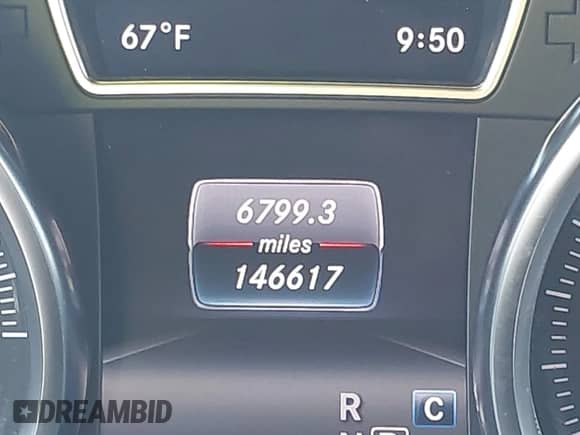 2018 Mercedes-Benz GLS 450 with VIN 4JGDF6EE3JB073582, listed as a IAAI auction lot 42404514 with 146,617 mi miles and . Bid and sale history available at DreamBid. Image 15.