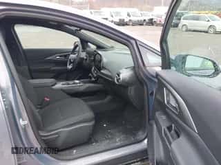 2025 Chevrolet Equinox EV LT с VIN 3GN7DLRP7SS126668, выставлен на аукционе IAAI как лот 41911235 с пробегом 4 630 миль миль и . История ставок и продаж доступна на DreamBid. Изображение 5.