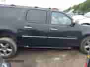 2011 Chevrolet Suburban LTZ with VIN 1GNSKKE39BR197628, listed as a IAAI auction lot 42530172 with 272,406 mi miles and . Bid and sale history available at DreamBid. Image 14.