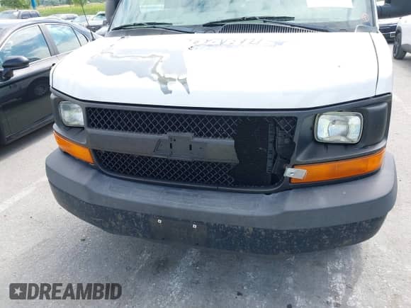 2009 Chevrolet Express Cargo with VIN 1GCFG15X791142631, listed as a IAAI auction lot 42367908 with 284,363 mi miles and . Bid and sale history available at DreamBid. Image 6.