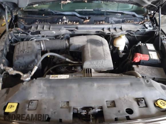 2014 Ram 1500 Big Horn z VIN 1C6RR7LG0ES250145, wystawiony jako IAAI lot #42243822 z przebiegiem 159 893 mil mil oraz . Historia ofert i sprzedaży dostępna na DreamBid. Obrazek 10.