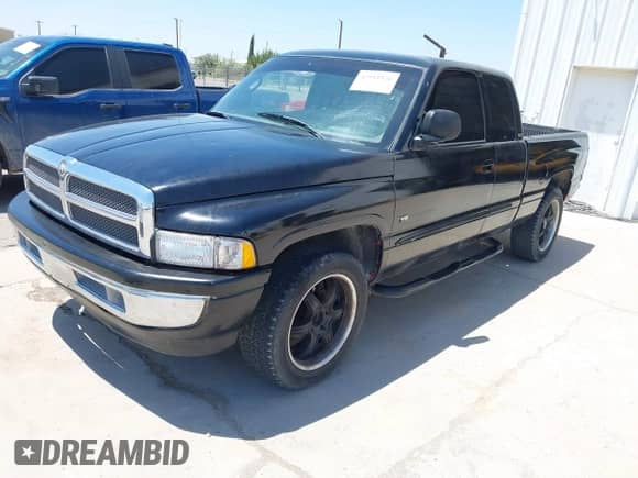 2001 Dodge 1500 with VIN 3B7HC13Z91G700719, listed as a IAAI auction lot 42911126 with 215,140 mi miles and . Bid and sale history available at DreamBid. Image 16.
