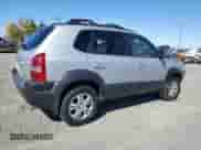 2007 Hyundai Tucson SE with VIN KM8JN12D67U636867, listed as a Copart auction lot 81274595 with 146,074 mi miles and Salvage title. Bid and sale history available at DreamBid. Image 3.