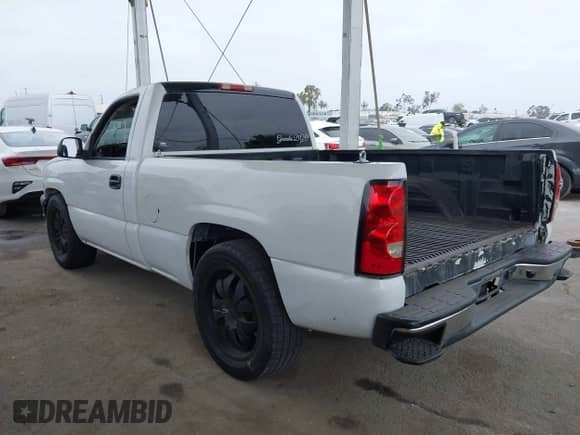 2003 Chevrolet Silverado 1500 with VIN 1GCEC14X73Z361350, listed as a IAAI auction lot 42349890 with 207,095 mi miles and . Bid and sale history available at DreamBid. Image 3.