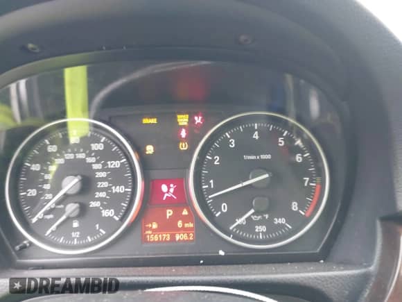 2012 BMW 3 Series 328i xDrive with VIN WBAKF5C56CE656526, listed as a IAAI auction lot 42022642 with 156,173 mi miles and . Bid and sale history available at DreamBid. Image 7.