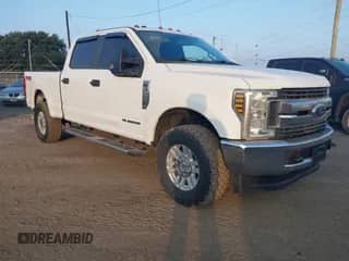 2018 Ford F-250 XL with VIN 1FT7W2BT9JEB87422, listed as a IAAI auction lot 41367216 with 162,239 mi miles and . Bid and sale history available at DreamBid. Image 1.