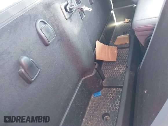 2017 Ram 1500 Tradesman с VIN 3C6JR6DG2HG734559, выставлен на аукционе IAAI как лот 41650921 с пробегом 120 953 миль миль и . История ставок и продаж доступна на DreamBid. Изображение 8.