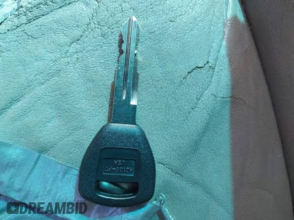 2000 Honda Accord EX z VIN 1HGCG3259YA020788, wystawiony jako IAAI lot #41256184 z przebiegiem 323 529 mil mil oraz . Historia ofert i sprzedaży dostępna na DreamBid. Obrazek 11.