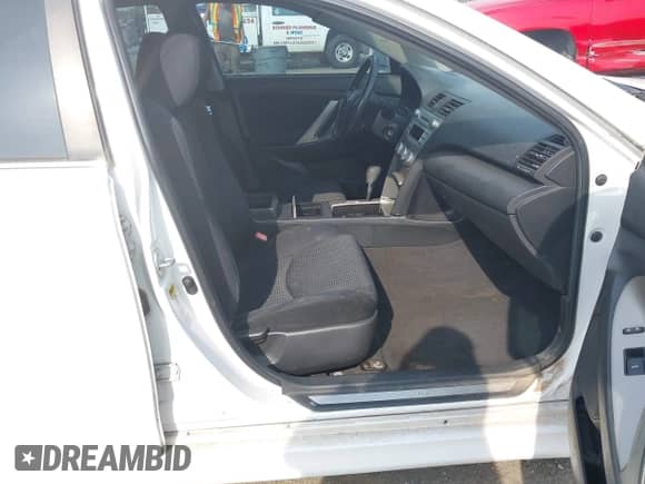 2011 Toyota Camry LE с VIN 4T1BF3EK2BU694197, выставлен на аукционе IAAI как лот 43134216 с пробегом 216 328 миль миль и . История ставок и продаж доступна на DreamBid. Изображение 5.