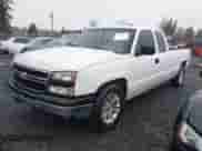 2006 Chevrolet Silverado 1500 LS с VIN 1GCEC19V46E234140, выставлен на аукционе IAAI как лот 41481122 с пробегом 290 635 миль миль и . История ставок и продаж доступна на DreamBid. Изображение 17.