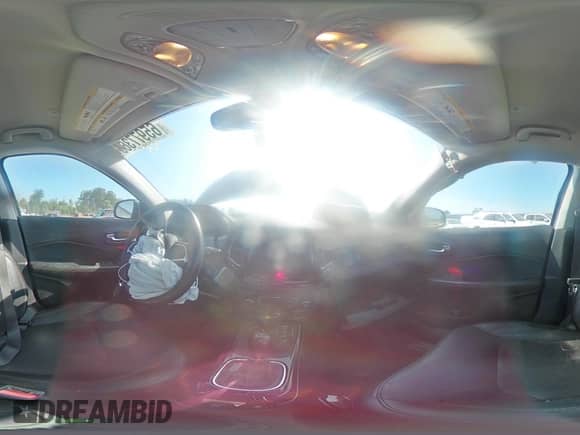 2020 Jeep Compass Limited with VIN 3C4NJDCB6LT236036, listed as a Copart auction lot 65977365 with 31,846 mi miles and Non repairable. Bid and sale history available at DreamBid. Image 16.