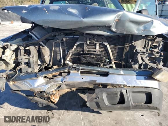 2006 Chevrolet Silverado 1500HD LT2 с VIN 1GCGC13U96F206255, выставлен на аукционе Copart как лот 84751494 с пробегом 383 438 миль миль и Списание • Salvage title. История ставок и продаж доступна на DreamBid. Изображение 13.