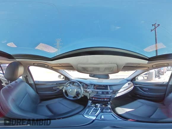 2015 BMW 5 Series 535i с VIN WBA5B1C58FD918350, выставлен на аукционе Copart как лот 72047775 с пробегом 135 698 миль миль и Списание • Salvage title. История ставок и продаж доступна на DreamBid. Изображение 14.