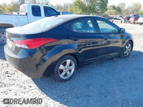2012 Hyundai Elantra GLS z VIN 5NPDH4AE9CH127204, wystawiony jako IAAI lot #43347731 z przebiegiem 121 178 mil mil oraz . Historia ofert i sprzedaży dostępna na DreamBid. Obrazek 4.