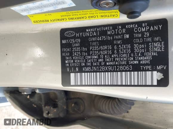 2009 Hyundai Tucson с VIN KM8JN12BX9U128063, выставлен на аукционе IAAI как лот 42531206 с пробегом 180 449 миль миль и . История ставок и продаж доступна на DreamBid. Изображение 9.