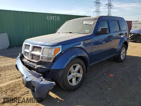 2009 Dodge Nitro SE z VIN 1D8GT28KX9W530723, wystawiony jako Copart lot #76746494 z przebiegiem 209 817 mil mil oraz Szkoda całkowita • Salvage title. Historia ofert i sprzedaży dostępna na DreamBid. Obrazek 1.