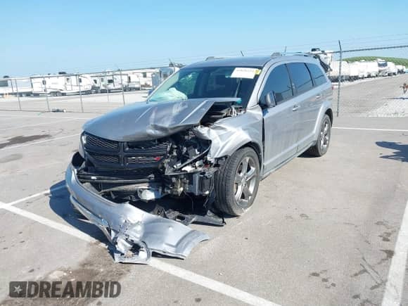 2016 Dodge Journey Crossroad Plus with VIN 3C4PDCGG2GT185429, listed as a IAAI auction lot 42826224 with 108,223 mi miles and . Bid and sale history available at DreamBid. Image 6.