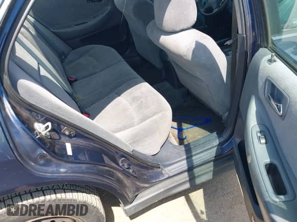 2002 Honda Accord LX with VIN 1HGCG56432A140719, listed as a IAAI auction lot 42724869 with 278,226 mi miles and . Bid and sale history available at DreamBid. Image 8.