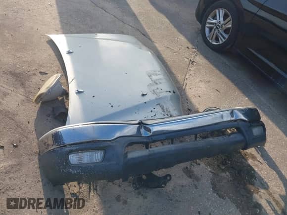 2004 Toyota Tacoma с VIN 5TEWM72NX4Z348782, выставлен на аукционе IAAI как лот 41230282 с пробегом 281 640 миль миль и . История ставок и продаж доступна на DreamBid. Изображение 13.
