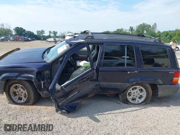 1998 Jeep Grand Cherokee Laredo с VIN 1J4GZ58S6WC269225, выставлен на аукционе IAAI как лот 42896922 с пробегом 190 716 миль миль и . История ставок и продаж доступна на DreamBid. Изображение 15.