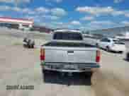 2003 Toyota Tacoma PreRunner z VIN 5TEGN92N53Z205136, wystawiony jako IAAI lot #43092297 z przebiegiem 359 615 mil mil oraz . Historia ofert i sprzedaży dostępna na DreamBid. Obrazek 16.