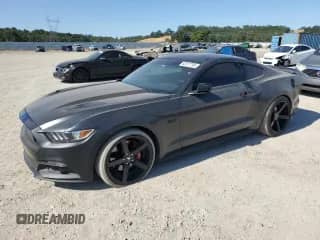 2017 Ford Mustang GT z VIN 1FA6P8CF9H5279750, wystawiony jako Copart lot #62577795 z przebiegiem 66 636 mil mil oraz Czysty tytuł • Clean title. Historia ofert i sprzedaży dostępna na DreamBid. Obrazek 1.