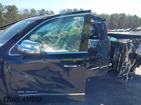 2021 Ram 1500 Limited с VIN 1C6RREHT6MN501709, выставлен на аукционе IAAI как лот 41772709 с пробегом 33 758 миль миль и . История ставок и продаж доступна на DreamBid. Изображение 6.