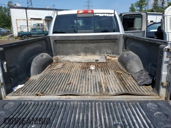 2015 Ram 1500 Big Horn с VIN 1C6RR7GT0FS738231, выставлен на аукционе Copart как лот 64995725 с пробегом 189 018 миль миль и Чистый • Clean title. История ставок и продаж доступна на DreamBid. Изображение 10.