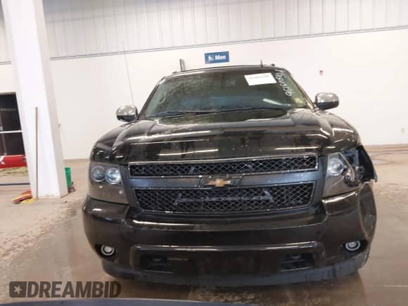 2009 Chevrolet Avalanche LTZ z VIN 3GNFK320X9G150510, wystawiony jako IAAI lot #41463106 z przebiegiem 269 950 mil mil oraz . Historia ofert i sprzedaży dostępna na DreamBid. Obrazek 12.