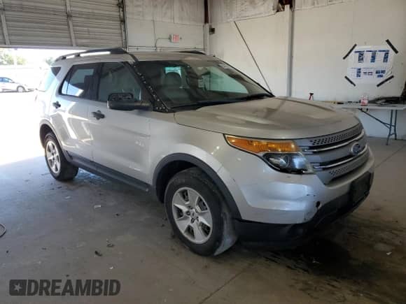 2011 Ford Explorer with VIN 1FMHK8B86BGA69764, listed as a Copart auction lot 84755825 with 195,702 mi miles and Salvage title. Bid and sale history available at DreamBid. Image 4.