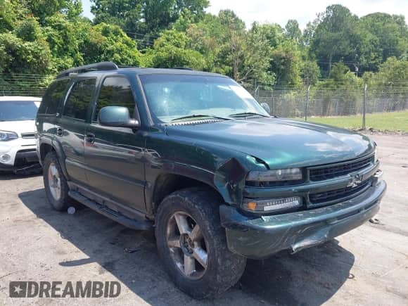 2003 Chevrolet Tahoe Z71 с VIN 1GNEK13Z33R245611, выставлен на аукционе IAAI как лот 42481140 с пробегом 260 757 миль миль и . История ставок и продаж доступна на DreamBid. Изображение 1.