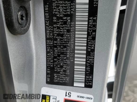 2022 Toyota Camry LE with VIN 4T1C11AK8NU051516, listed as a Copart auction lot 84958615 with 31,814 mi miles and Salvage title. Bid and sale history available at DreamBid. Image 12.