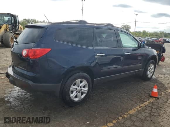 2011 Chevrolet Traverse LS with VIN 1GNKVFED7BJ222631, listed as a Copart auction lot 70825185 with 170,146 mi miles and Clean title. Bid and sale history available at DreamBid. Image 3.