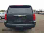 2017 Chevrolet Suburban LT с VIN 1GNSKHKC2HR291270, выставлен на аукционе IAAI как лот 40720841 с пробегом 61 652 миль миль и . История ставок и продаж доступна на DreamBid. Изображение 17.