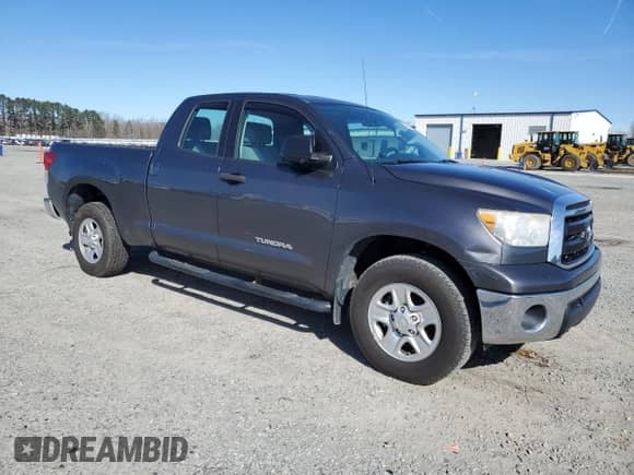 2012 Toyota Tundra z VIN 5TFRU5F16CX026400, wystawiony jako Copart lot #45609695 z przebiegiem 200 612 mil mil oraz Szkoda całkowita • Salvage title. Historia ofert i sprzedaży dostępna na DreamBid. Obrazek 4.
