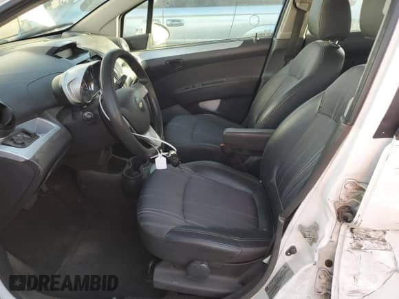 2013 Chevrolet Spark LT с VIN KL8CD6S90DC507249, выставлен на аукционе Copart как лот 82360865 с пробегом 276 434 миль миль и Списание • Salvage title. История ставок и продаж доступна на DreamBid. Изображение 7.
