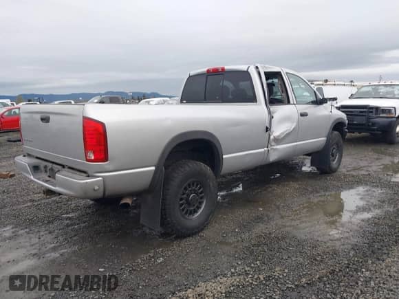 2004 Dodge 2500 SLT with VIN 3D7KU28C34G214012, listed as a IAAI auction lot 41837644 with 177,465 mi miles and . Bid and sale history available at DreamBid. Image 4.