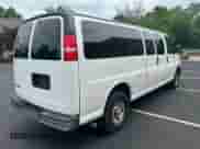 2021 Chevrolet Express Passenger LS с VIN 1GAZGNFPXM1170072, выставлен на аукционе Copart как лот 64797015 с пробегом 273 908 миль миль и Чистый • Clean title. История ставок и продаж доступна на DreamBid. Изображение 3.