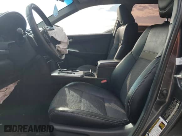 2013 Toyota Camry L с VIN 4T1BF1FK4DU294146, выставлен на аукционе Copart как лот 86050215 с пробегом 233 654 миль миль и Списание • Salvage title. История ставок и продаж доступна на DreamBid. Изображение 7.