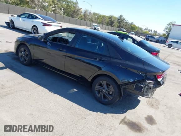 2023 Hyundai Elantra SEL с VIN 5NPLM4AG3PH099723, выставлен на аукционе IAAI как лот 43214353 с пробегом 46 853 миль миль и . История ставок и продаж доступна на DreamBid. Изображение 3.