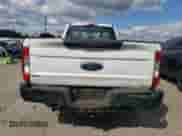 2019 Ford F-250 XL с VIN 1FT7X2A69KED99778, выставлен на аукционе Copart как лот 83923775 с пробегом 172 666 миль миль и Списание • Salvage title. История ставок и продаж доступна на DreamBid. Изображение 6.